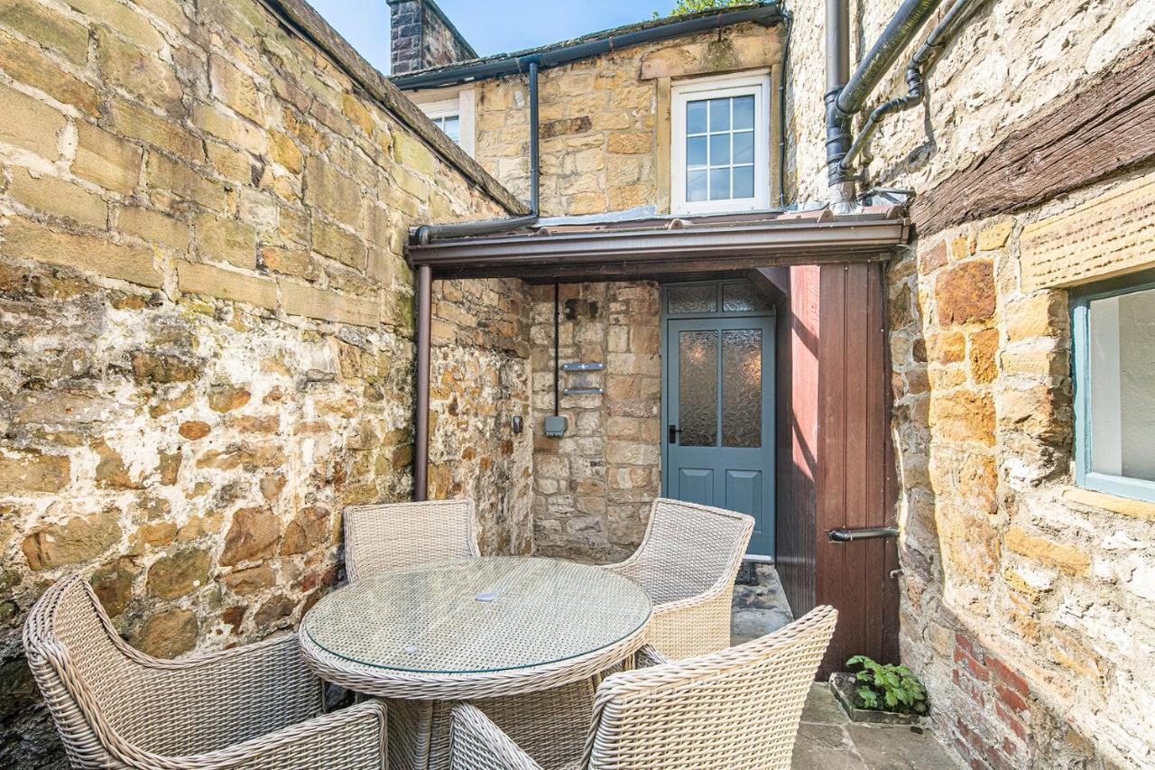 The Aubrey - A Gorgeous Converted 17th Century Grade Ii Listed Bolthole In Holiday home