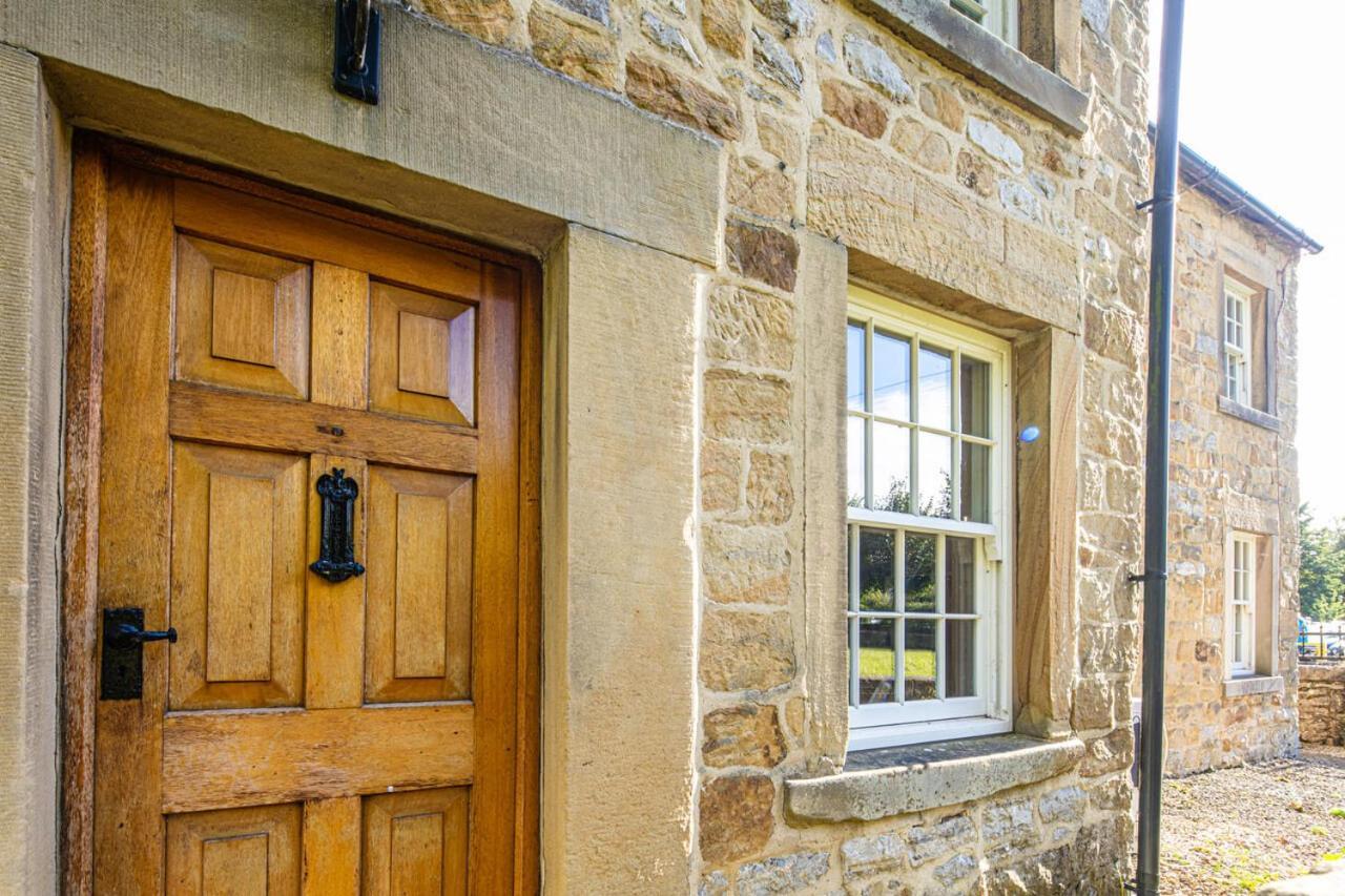The Aubrey - A Gorgeous Converted 17th Century Grade Ii Listed Bolthole In * Bakewell